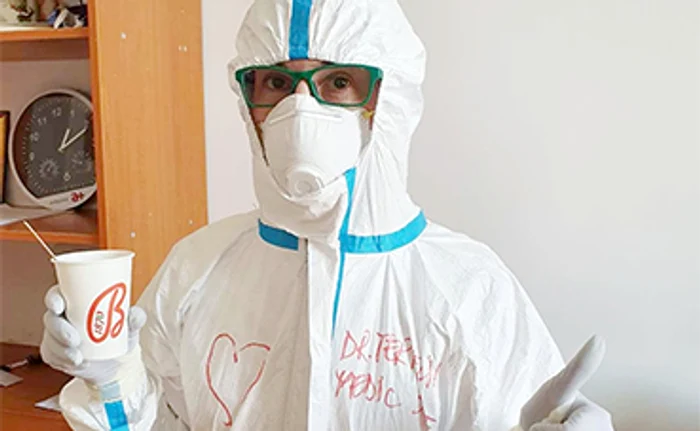Dr. Monica Terteliu, şefa Secţiei de Boli Infecţioase a Spitalului Suceava, s-a reîntors la serviciu în aprilie, iar acum a ieşit din nou pozitivă la testul COVID-19foto: monitorulsv.ro