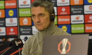Razvan Lucescu (Sportpictures) jpg