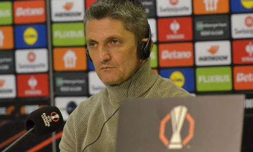 Razvan Lucescu (Sportpictures) jpg