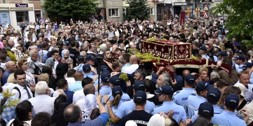 procesiunea sfântului ioan cel nou de la Suceava 