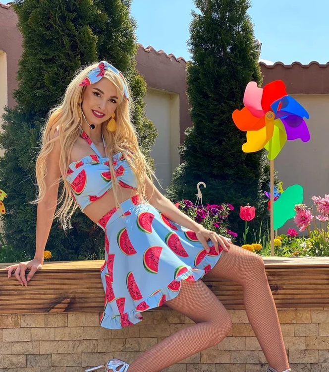 1 andreea balan png png