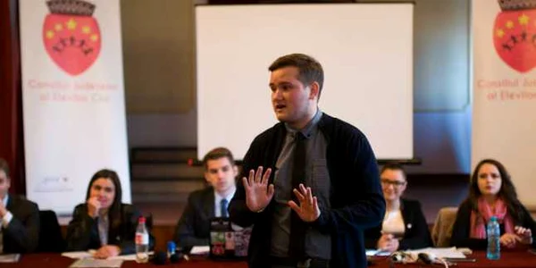 Horia Onita presedintele Consiliului national al elevilor foto arhiva personala 