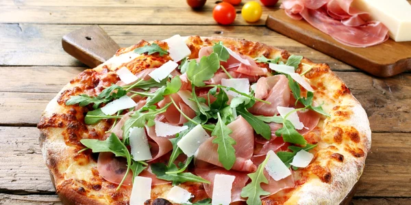pizza foto shutterstock