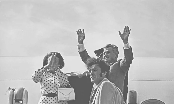 Ceausescu la Chisinau1 jpg