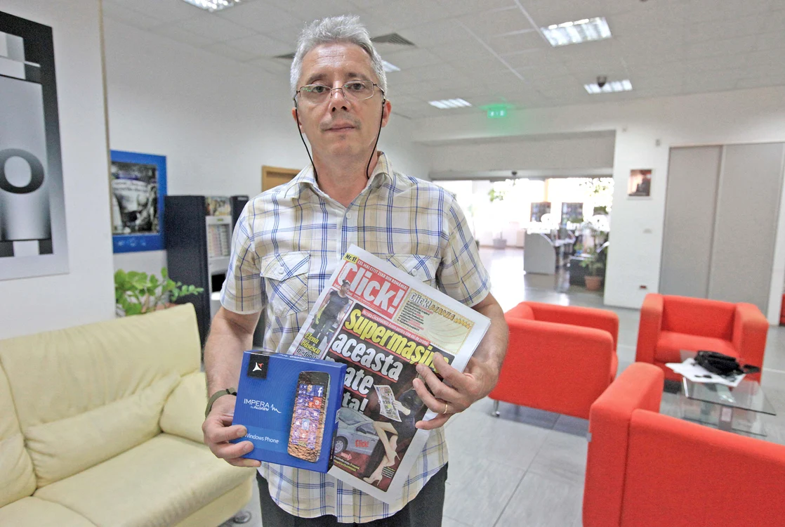 
    Marian Geantă a plecat acasă cu telefonul AllviewFoto: Click!  