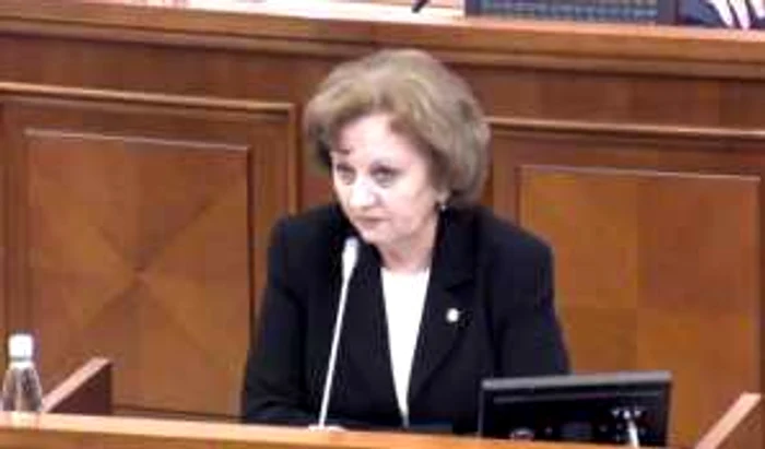 zinaida grecianii parlament