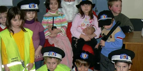 Poliţia Comunitară Satu Mare a fost colindată 