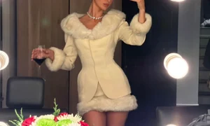 kendall jenner mugler tinuta craciun instagram jpg