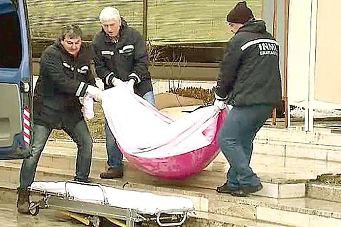 Un alt sinucigaş  a sărit pe geam în  septembrie 2013