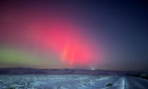 aurora boreala surprinsa in Romania foto Emanuel Coroama png