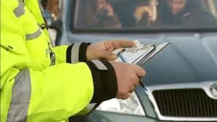 Un polițist a refuzat mita oferită FOTO Arhiva Adevărul