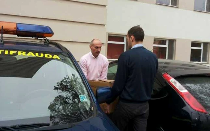 150 de poliţişti efectuează 40 de percheziţii, în Argeş şi alte 8 judeţe şi în municipiul Bucureşti,Foto Arhiva Adevarul