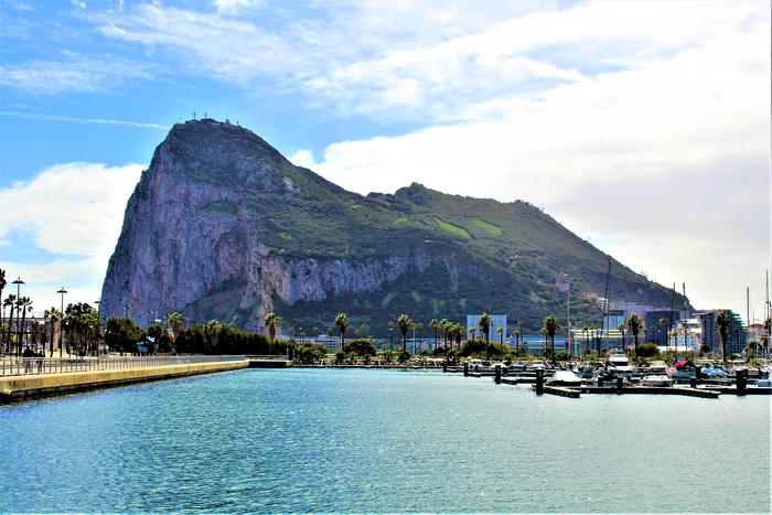 Strâmtoarea Gibraltar ar putea dispărea peste 20 de milioane de ani / FOTO: Pixabay