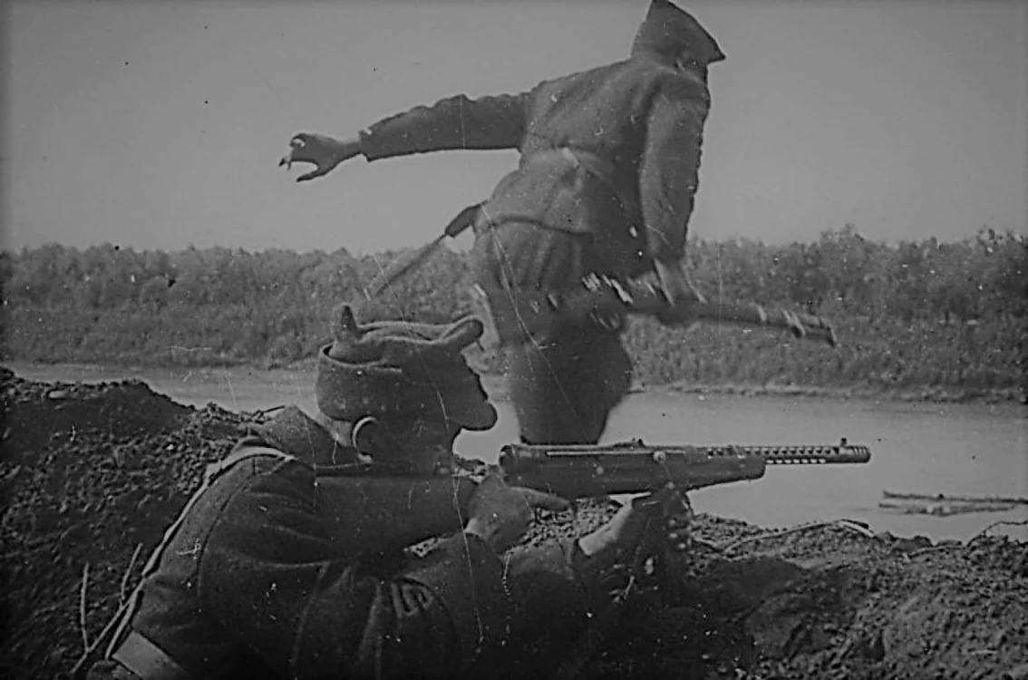 Luptele pentru eliberarea ultimului petec de pământ românesc Sursa foto Muzeul Militar Naţional „Regele Ferdinand
I”