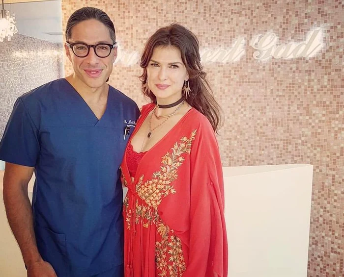 
    Monica și Renert au apărut împreună într-un alt local de la mareFoto: arhivă personală  