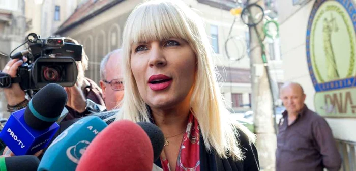 Elena Udrea la DNA FOTO Inquam/Liviu Florin Albei