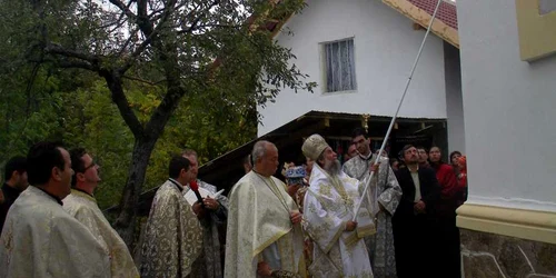 Biserica din satul Radoși a fost resfințită