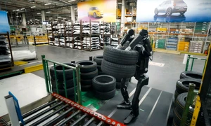 Calvin 40 robot umanoid x jpg