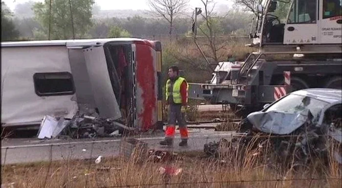 Accidentul a avut loc în dreptul localităţii Bujoreni. FOTO arhiva Adevarul