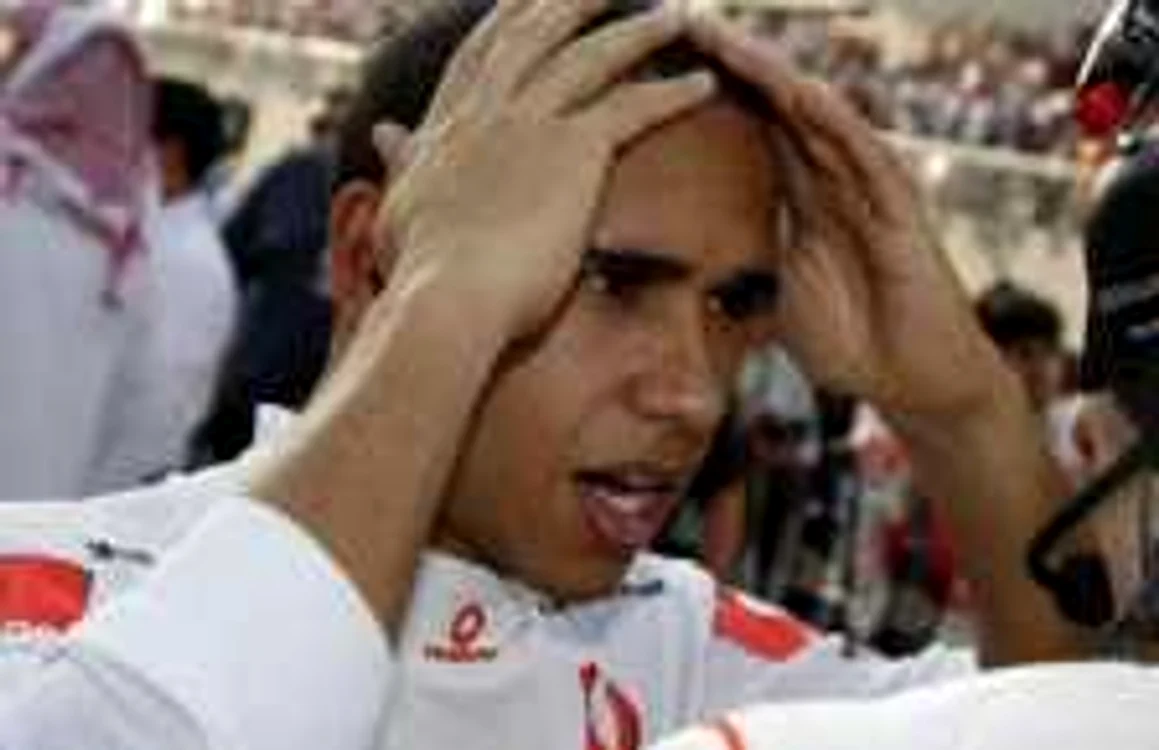 Lewis Hamilton abia aşteaptă să-l înfrunte pe Schimi pe pistă