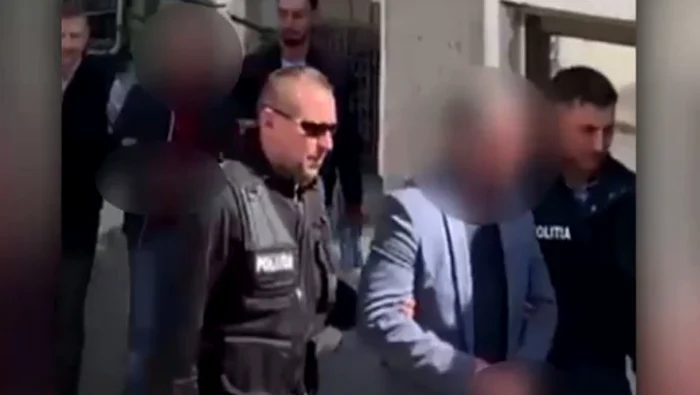 Doi hoți au fost prinși în Sectorul 1 / Foto Captură Video / Digi24