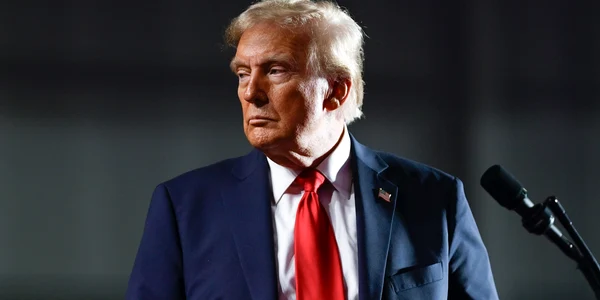 trump 2 foto facebook jpg