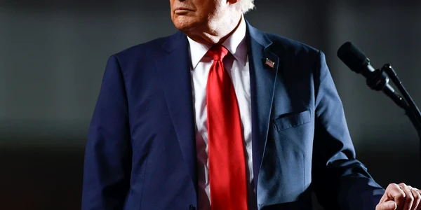 trump 2 foto facebook jpg
