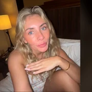 Bonnie Blue Foto Captură video TikTok jpg