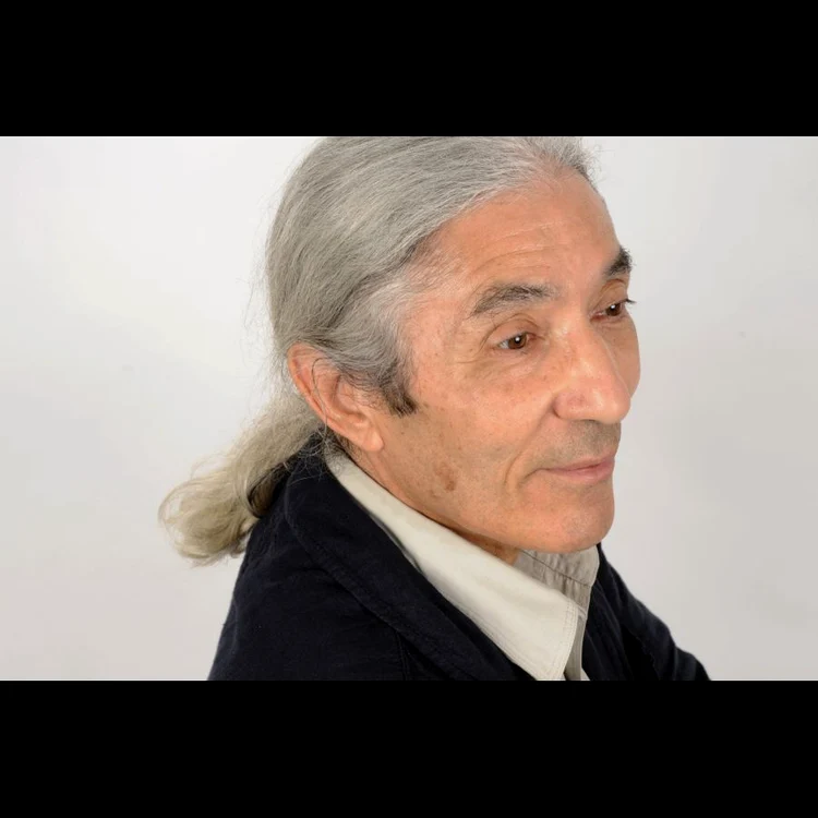 „Norma ne ține bine în frîu Timpul revoluțiilor eliberatoare a luat sfîrșit“ – interviu cu scriitorul Boualem SANSAL jpeg