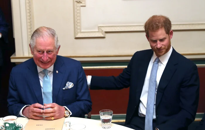 Regele Charles și Prințul Harry 2 jpg