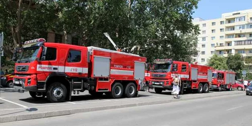 Maşinile de pompieri vor fi distribuite în Moldova