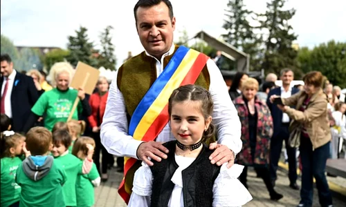 Primarul Cătălin Cherecheș, la un eveniment local FOTO Facebook