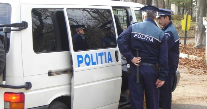 Brăila:În noaptea de sâmbătă spre duminică poliţiştii au controlat discotecile