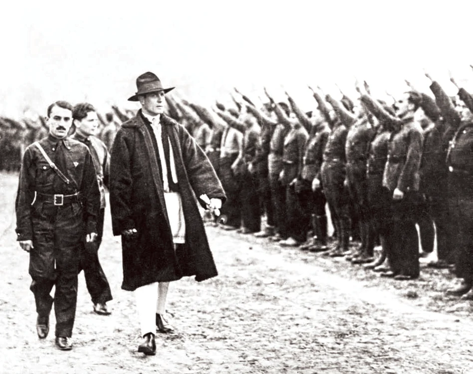 Corneliu Zelea Codreanu,  liderul Gărzii de Fier