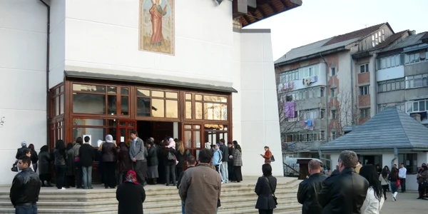 Bisericile s-au dovedit a fi neîncăpătoare