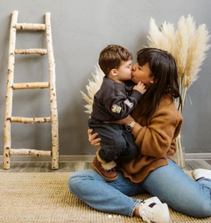 Familia Andreei și a lui Rareș se va mări cu un membru Sursă foto: Arhivă personală