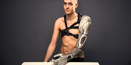 bionic daily mail