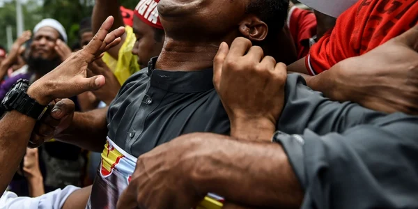 Refugiaţii Rohingya care trăiesc în Malaezia protestează împotriva tratamentului populaţiei lor din Myanmar în Kuala Lumpur Malaezia FOTO AFP Mohd Rasfan