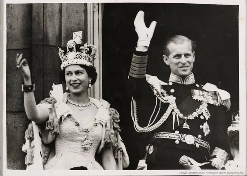 Regina Elisabeta la încoronarea sa. FOTO: Getty Images