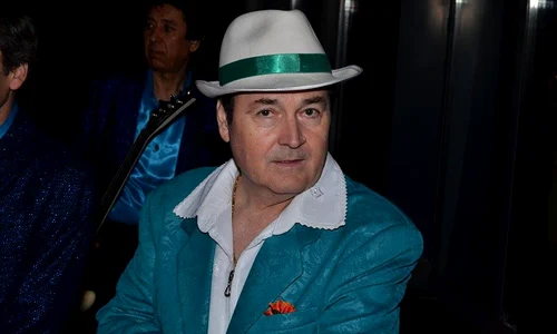 Nelu Vlad este liderul celebrei formaţii jpeg