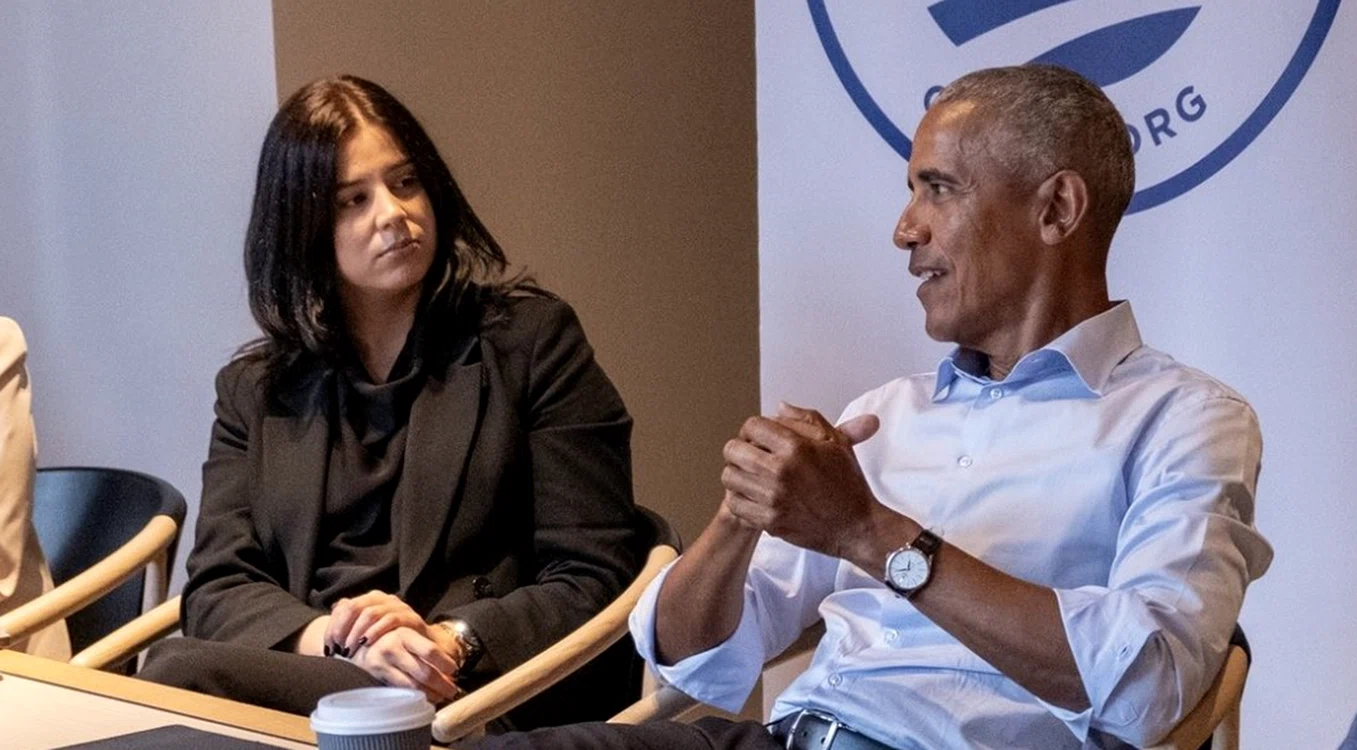 Adriana Preda alături de Barack Obama. Sursa foto: We Radio Sfântu Gheorghe