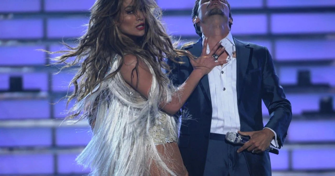 J. Lo căsătorită cu Marc Anthony şi iubita lui Casper Smart