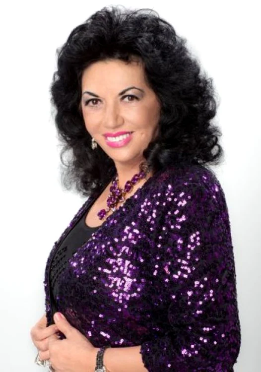 Carmen Harra