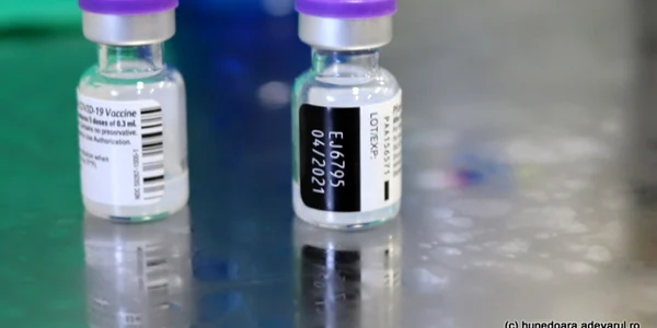 vaccin covid 19 vacinhd foto daniel guta adevarul
