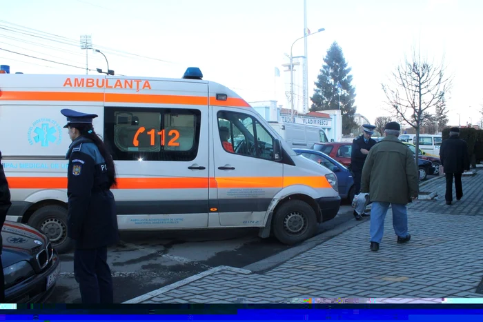 Ambulanţa a venit la locul incidentului, dar bătrânul era deja mort