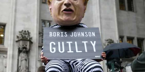 Boris Johnson afis vinovat FOTO Guliver / Getty Images / Hollie Adams