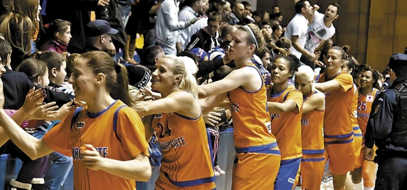 CS Municipal va juca joi, de la ora 18.30, tot în Sala Sporturilor din Târgovişte, un alt meci de campionat. CSM va da piept cu Universitatea Cluj Napoca.