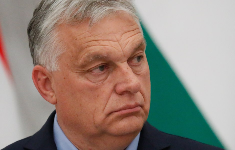 Orbán agită spiritele: pregătiri pentru un „atac dublu”. Expert: „Pentru a rămâne la putere, creează o permanentă stare de tumult”