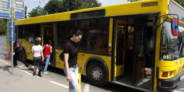 Sibienii vor aştepta mai mult în staţii