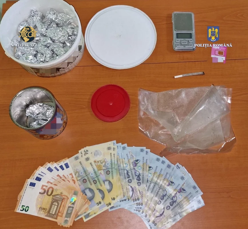 perchezitii traficanti droguri Vaslui FOTO DIICOT Vaslui (8) jpeg